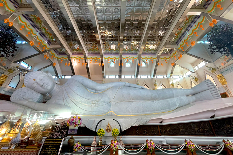 วัดป่าภูก้อน  ทัวร์ไหว้พระ ทัวร์อุดร เที่ยวอุดรธานี แพ็คเกจ เที่ยวอุดรธานี ที่เที่ยวจังหวัดอุดรธานี รวมโปรทัวร์อุดรธานี ทัวร์พรีเมี่ยม